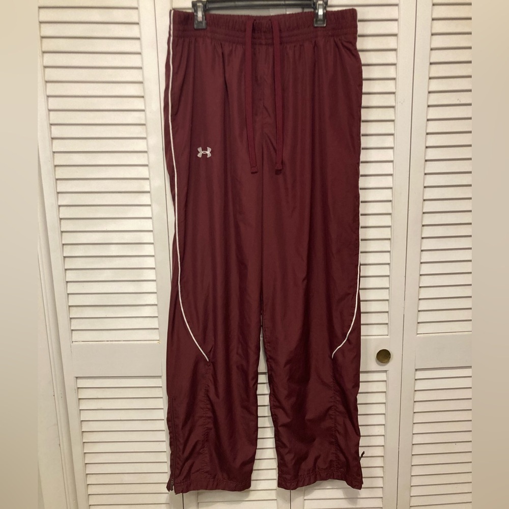 Mens Under Amour Burgundy And White Loose Mesh Lined Track Pants Size XL